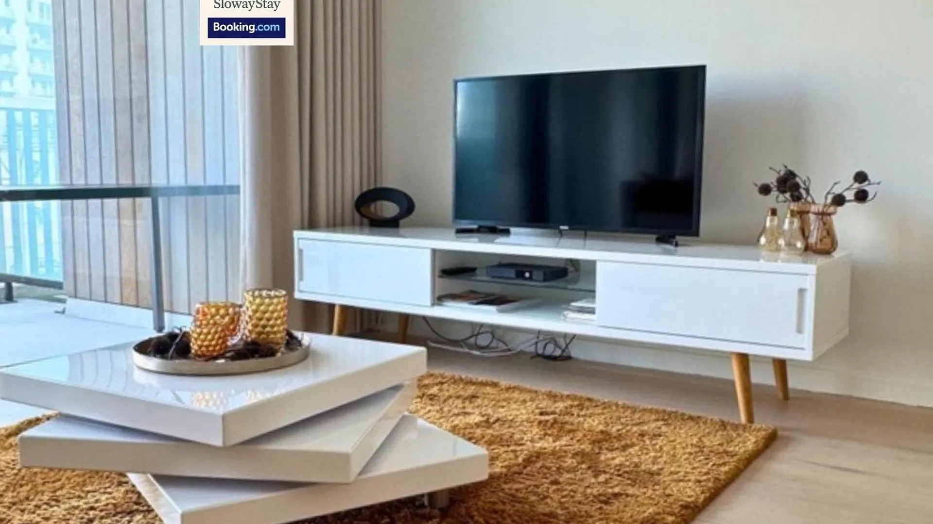 Elegant One Bedroom Apartment With Sea Views & Pool By Slowaystay Serviced Accommodation & Short Lets Oostende